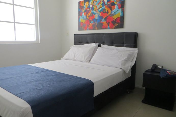 Imagen de la habitación del Hotel Santa Cecilia Cali. Foto 16
