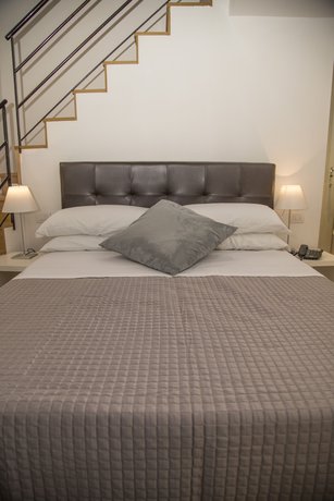 Imagen de la habitación del Hotel Santa Chiara Boutique. Foto 13