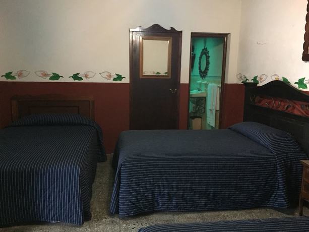 Imagen de la habitación del Hotel Santa Clara, Antigua Guatemala. Foto 8