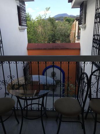 Imagen de la habitación del Hotel Santa Clara, Antigua Guatemala. Foto 17