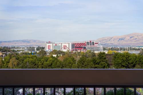 Imagen de la habitación del Hotel Santa Clara Marriott. Foto 3