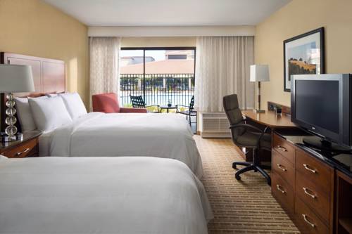 Imagen de la habitación del Hotel Santa Clara Marriott. Foto 9