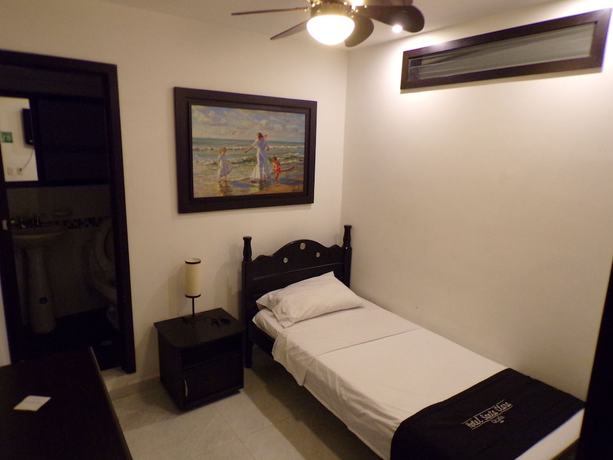 Imagen de la habitación del Hotel Santa Clara Ocaña. Foto 13