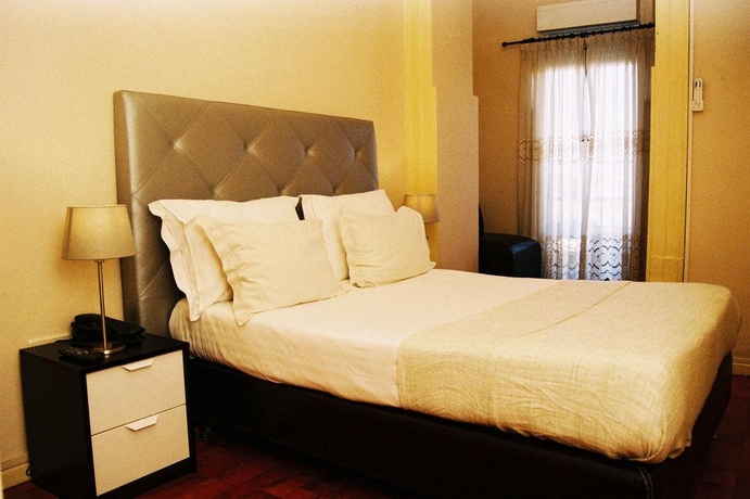 Imagen general del Hotel Santa Clara Porto. Foto 10