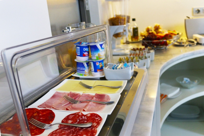 Imagen del bar/restaurante del Hotel Santa Clara, Santiago de Compostela. Foto 9