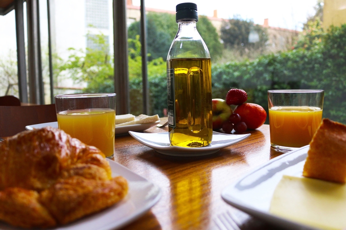 Imagen del bar/restaurante del Hotel Santa Clara, Santiago de Compostela. Foto 11