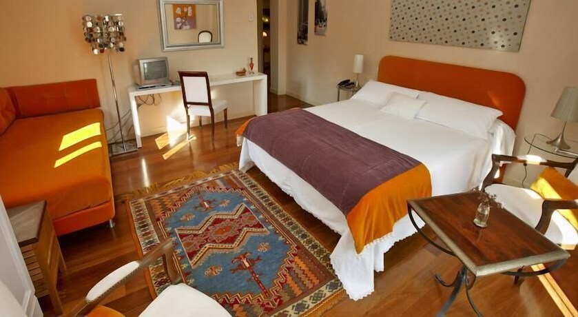 Imagen de la habitación del Hotel Santa Coloma del Camino. Foto 6