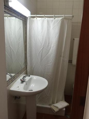 Imagen de la habitación del Hotel Santa Comba. Foto 4