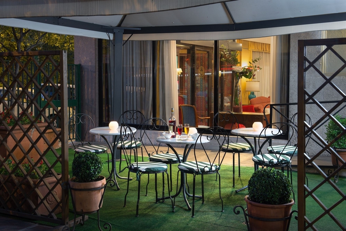 Imagen del bar/restaurante del Hotel Santa Costanza. Foto 4