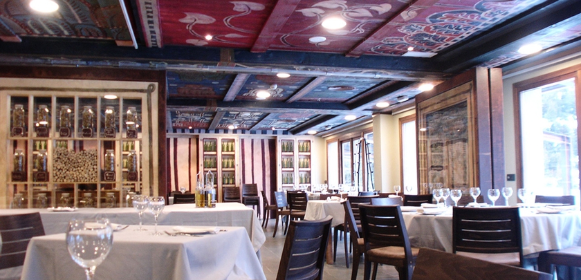 Imagen del bar/restaurante del Hotel Santa Cristina, Canfranc-Estación. Foto 4