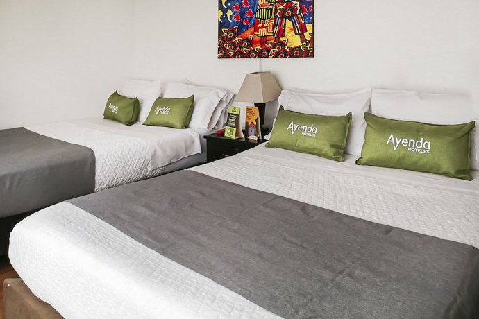 Imagen de la habitación del Hotel Santa Cruz Bogota. Foto 8