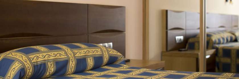 Imagen de la habitación del Hotel Santa Cruz, Ordes. Foto 7
