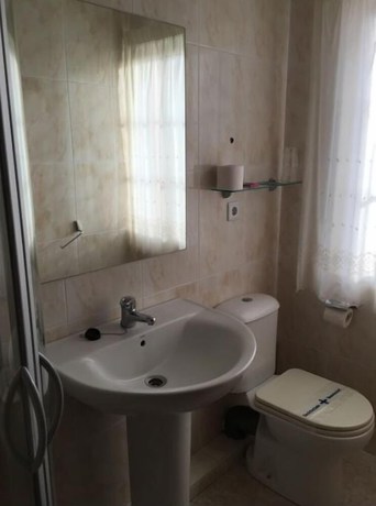 Imagen de la habitación del Hotel Santa Cruz, Ordes. Foto 12