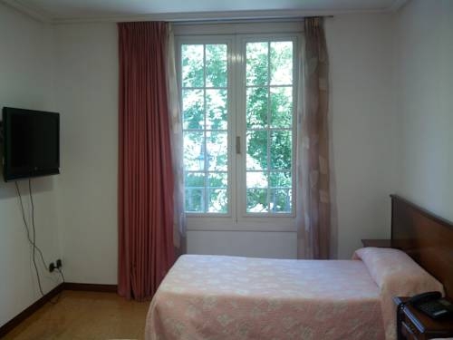 Imagen general del Hotel Santa Cruz, Oviedo. Foto 8