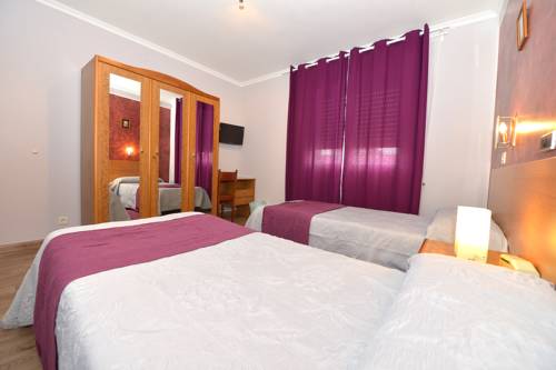 Imagen de la habitación del Hotel Santa Cruz, Ribadeo. Foto 8