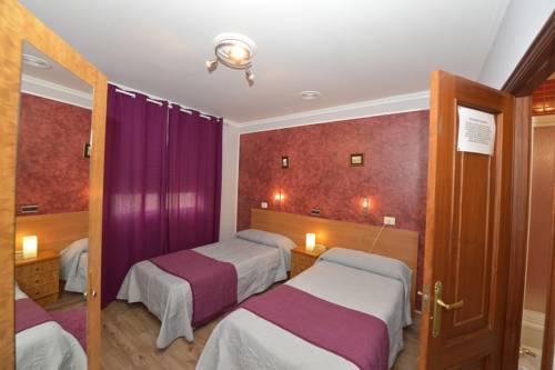 Imagen de la habitación del Hotel Santa Cruz, Ribadeo. Foto 9