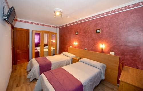 Imagen de la habitación del Hotel Santa Cruz, Ribadeo. Foto 16