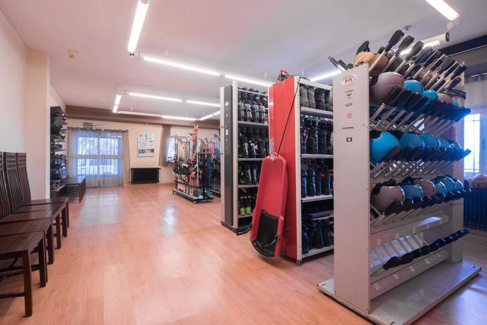 Imagen de los interiores del Hotel Santa Cruz, Sierra Nevada. Foto 10