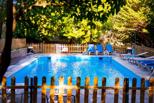 Imagen de la piscina del Hotel Santa Cruz, Sierra Nevada. Foto 13