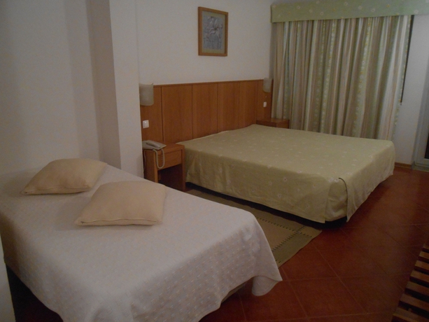 Imagen de la habitación del Hotel Santa Cruz, Silveira. Foto 8