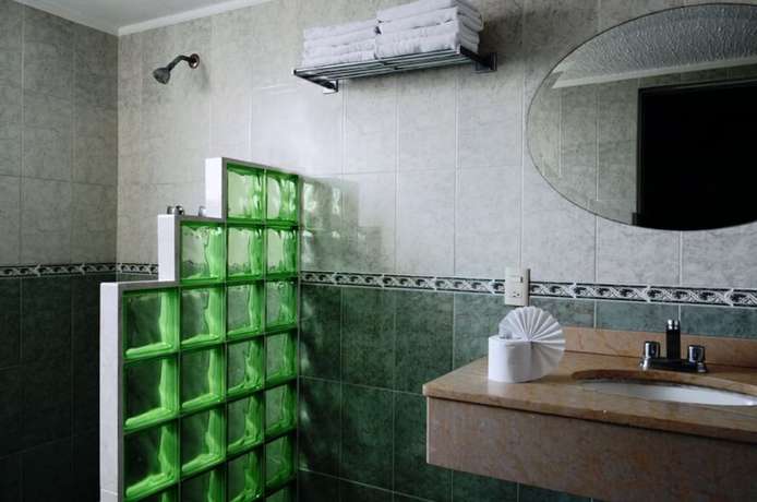 Imagen de la habitación del Hotel Santa Cruz, Tlalnepantla. Foto 7