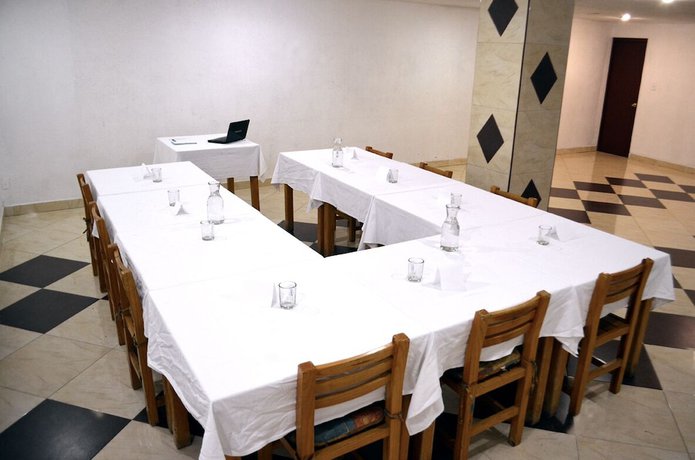 Imagen de los interiores del Hotel Santa Cruz, Tlalnepantla. Foto 16
