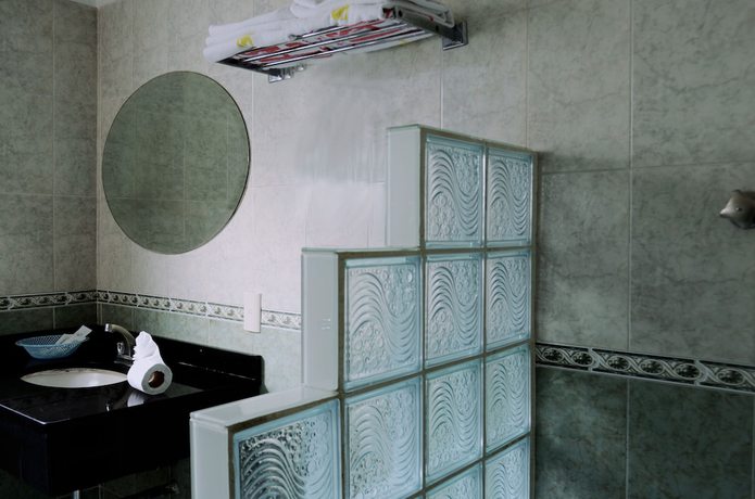Imagen de la habitación del Hotel Santa Cruz, Tlalnepantla. Foto 10