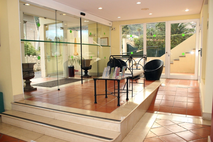 Imagen de los interiores del Hotel Santa Cruz Village. Foto 13