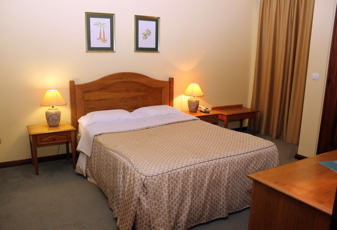 Imagen de la habitación del Hotel Santa Cruz Village. Foto 11