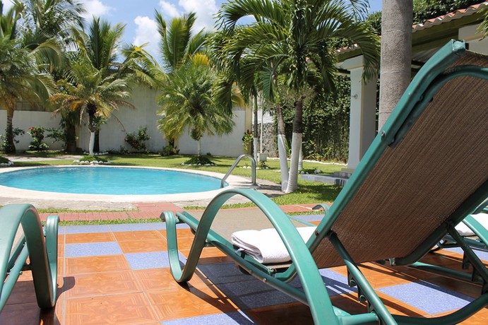 Imagen general del Hotel Santa Elena, San Salvador. Foto 3