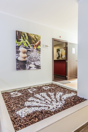 Imagen de la piscina del Hotel Santa Eulalia Apartamento and Spa. Foto 16