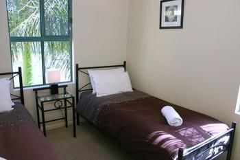 Imagen de la habitación del Hotel Santa Fe Apartments. Foto 8