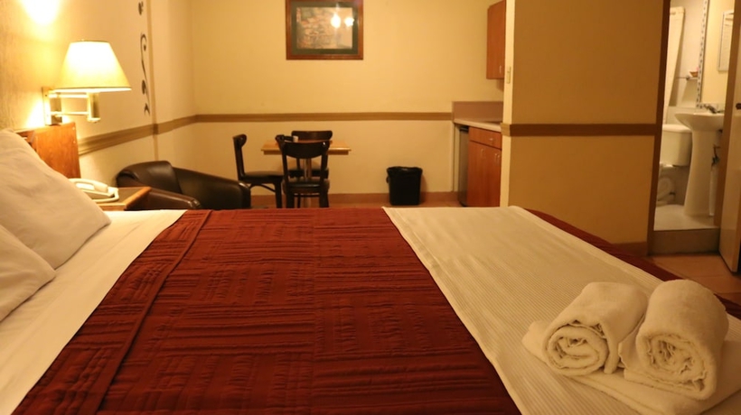 Imagen de la habitación del Hotel Santa Fe, Ciudad Juárez. Foto 8