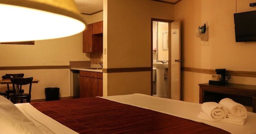 Imagen de la habitación del Hotel Santa Fe, Ciudad Juárez. Foto 14