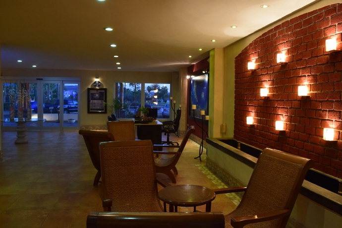 Imagen de los interiores del Hotel Santa Fe Loreto By Villa Group. Foto 14