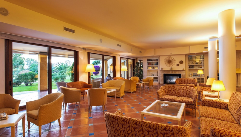 Imagen de los interiores del Hotel Santa Gilla. Foto 13