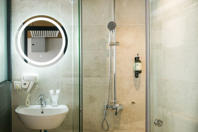 Imagen de la habitación del Hotel Santa Grand Classic Chinatown. Foto 15