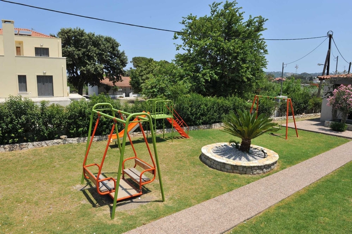 Imagen de los exteriores del Hotel Santa Helena Ialysos. Foto 12