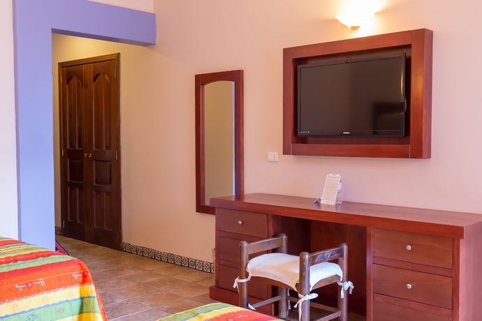 Imagen de la habitación del Hotel Santa Helena Plaza. Foto 5