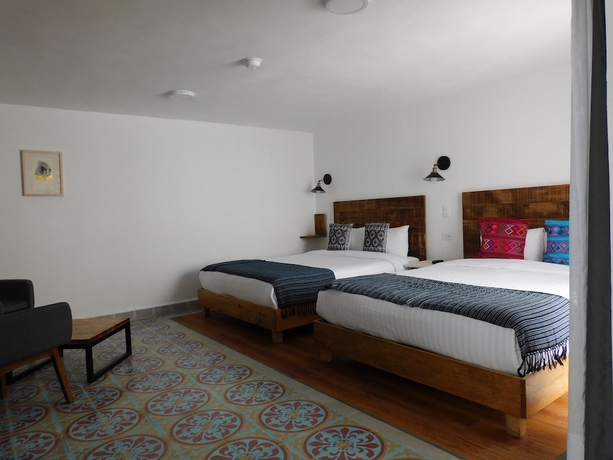 Imagen de la habitación del Hotel Santa Josefita Bed and Breakfast. Foto 10