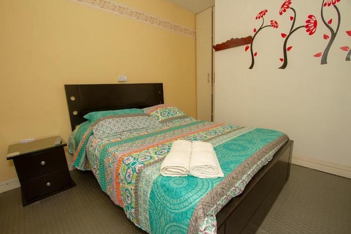 Imagen de la habitación del Hotel Santa Juana. Foto 12