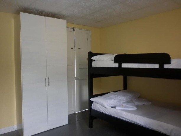 Imagen de la habitación del Hotel Santa Juana. Foto 13