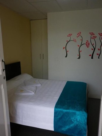 Imagen de la habitación del Hotel Santa Juana. Foto 14