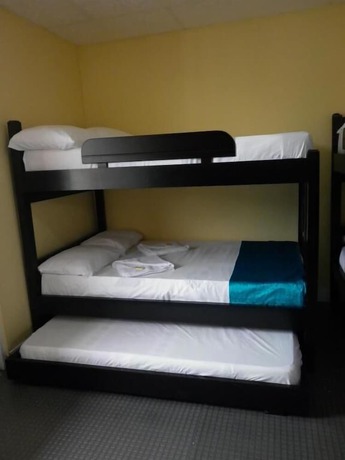 Imagen de la habitación del Hotel Santa Juana. Foto 18