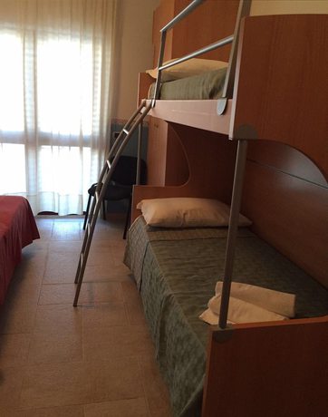 Imagen de la habitación del Hotel Santa Lucia, Corigliano Calabro. Foto 2