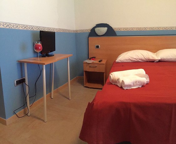 Imagen de la habitación del Hotel Santa Lucia, Corigliano Calabro. Foto 7