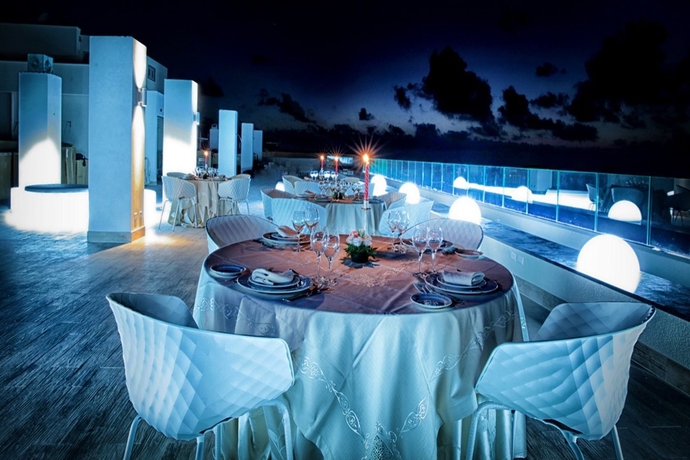 Imagen general del Hotel Santa Lucia Le Sabbie D'oro. Foto 14