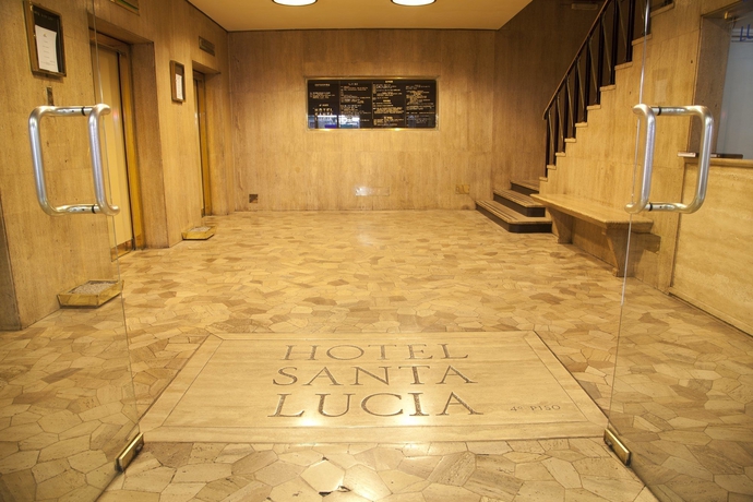 Imagen general del Hotel Santa Lucia, Santigo. Foto 1