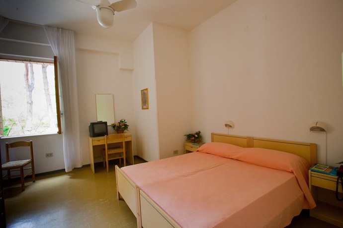 Imagen de la habitación del Hotel Santa Lucia, Terme Luigiane. Foto 7