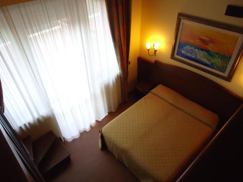 Imagen de la habitación del Hotel Santa Lucia, Termoli. Foto 8